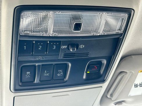 Certified 2022 Toyota 4Runner SR5 Premium image 18