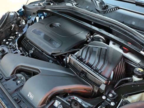 Used 2023 MINI Cooper Clubman John Cooper Works image 58