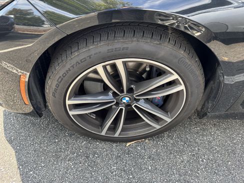 Used 2020 BMW 750i xDrive w/ Executive Package AWD/4WD image 12