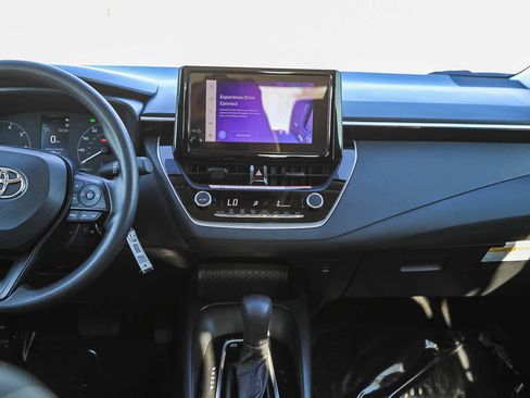 Certified 2025 Toyota Corolla LE image 14