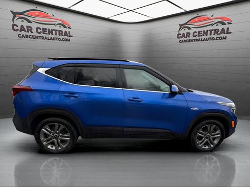 Used 2021 Kia Seltos S AWD/4WD image 6