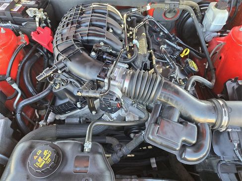 Used 2012 Ford Mustang Premium image 26