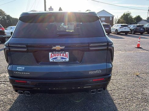 New 2026 Chevrolet Traverse High Country FWD image 6