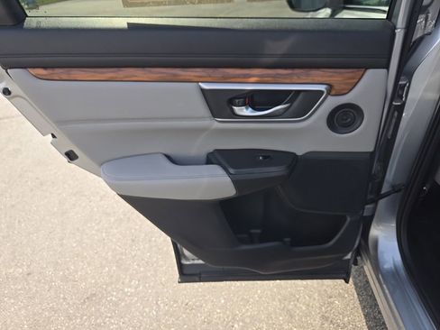 Certified 2020 Honda CR-V Touring image 27