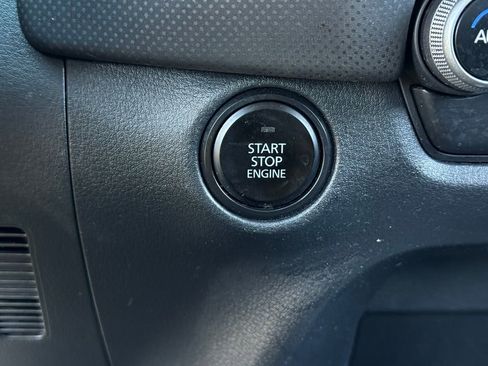 Used 2024 MAZDA CX-50 AWD 2.5 S w/ Preferred Package image 32