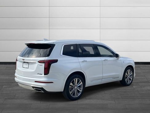 Certified 2023 Cadillac XT6 Premium Luxury w/ Technology Package image 5