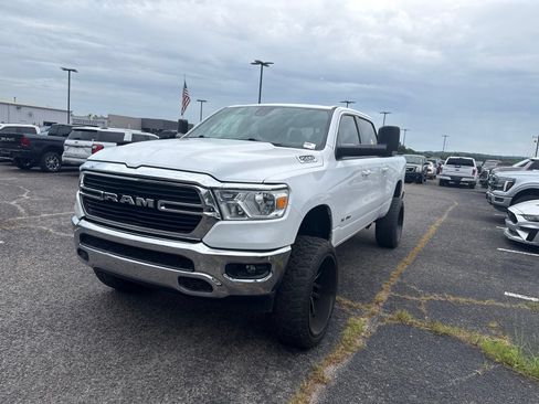 Used 2021 RAM 1500 Big Horn AWD/4WD image 3