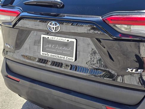Used 2024 Toyota RAV4 XLE FWD image 13