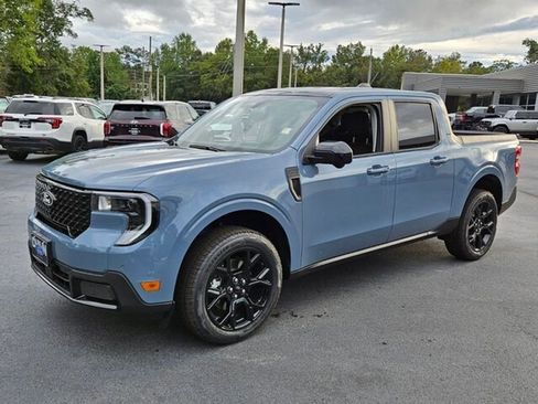 New 2025 Ford Maverick Lariat w/ Black Appearance Package AWD/4WD image 3