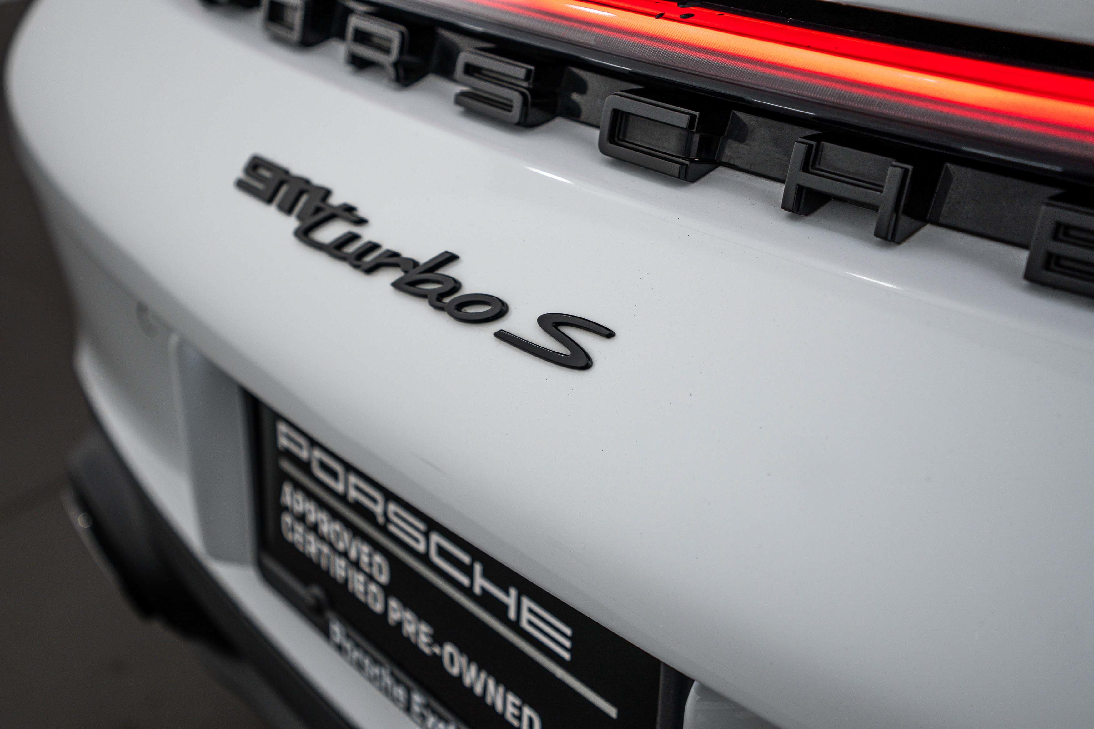 Certified 2022 Porsche 911 Turbo S AWD/4WD image 18