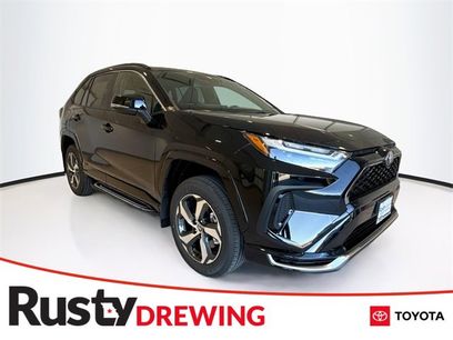 New 2025 Toyota RAV4 SE