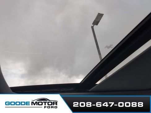 Used 2021 Ford F150 Lariat w/ Equipment Group 502A High AWD/4WD image 12