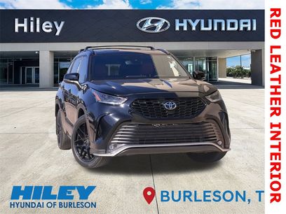 Used 2022 Toyota Highlander XSE