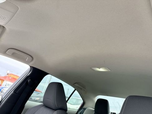 Used 2022 Toyota Corolla LE image 22