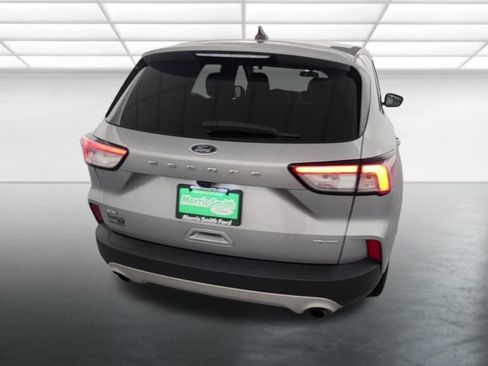 Used 2021 Ford Escape SE w/ Convenience Package AWD/4WD image 7