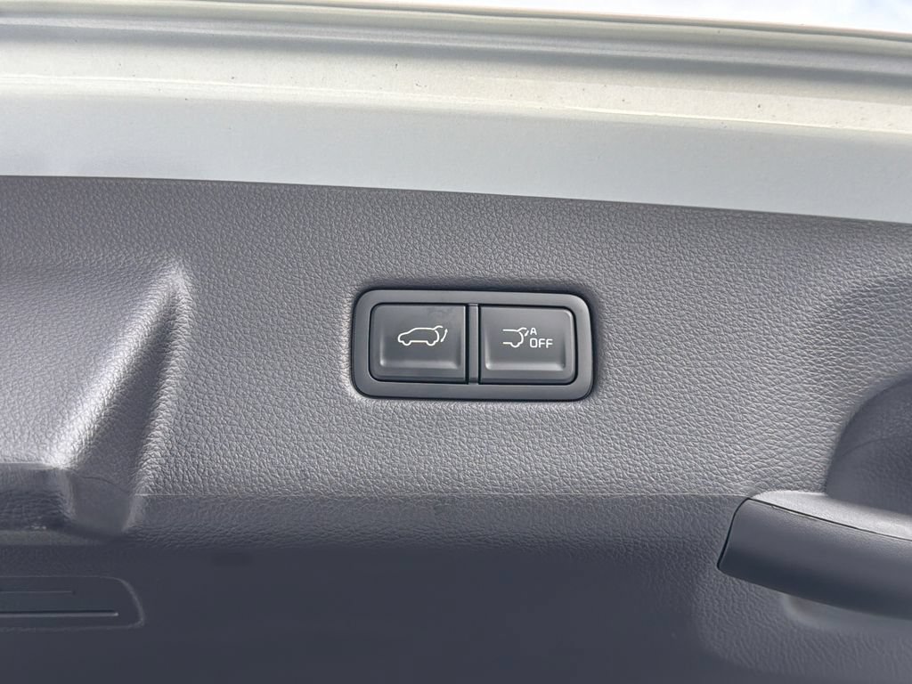 New 2027 Kia Carnival SX w/ Dark Edition Package FWD image 7