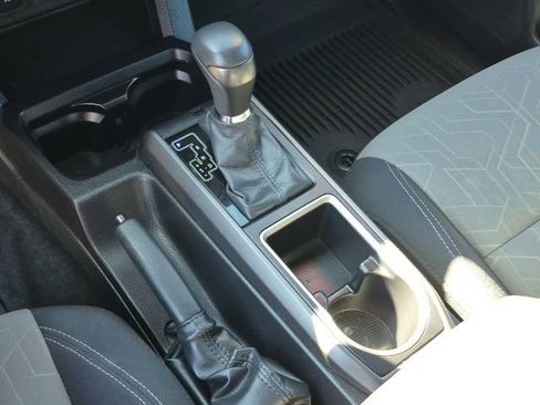 Used 2023 Toyota Tacoma TRD Sport image 12