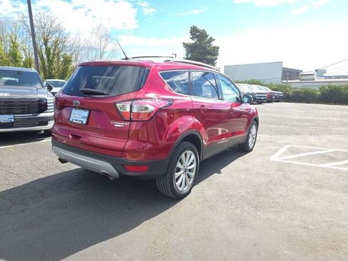 Used 2017 Ford Escape Titanium w/ Equipment Group 301A AWD/4WD image 5