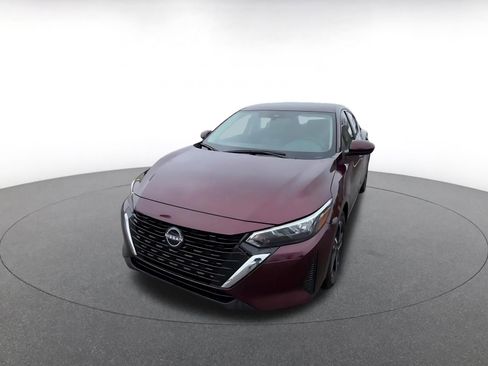 Used 2025 Nissan Sentra SV image 7