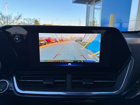 New 2026 Chevrolet Trax ACTIV w/ Driver Confidence Package image 20