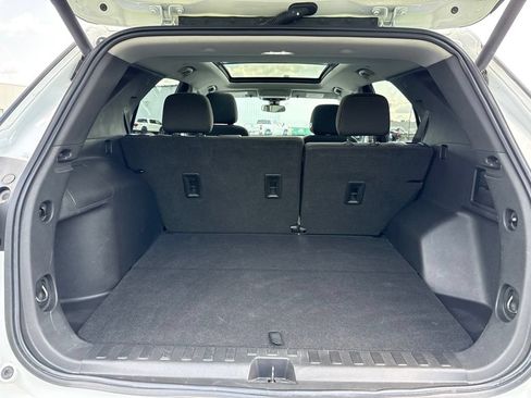 Used 2021 Chevrolet Equinox LT AWD/4WD image 19