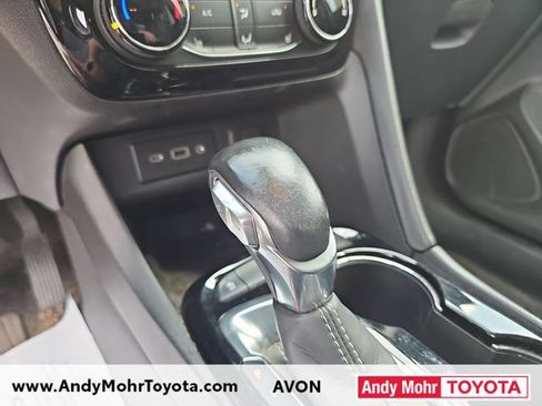 Used 2021 Buick Encore GX Preferred w/ Cold Weather Comfort Package FWD image 23