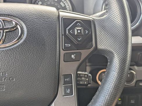 Used 2023 Toyota Tacoma TRD Off-Road image 31