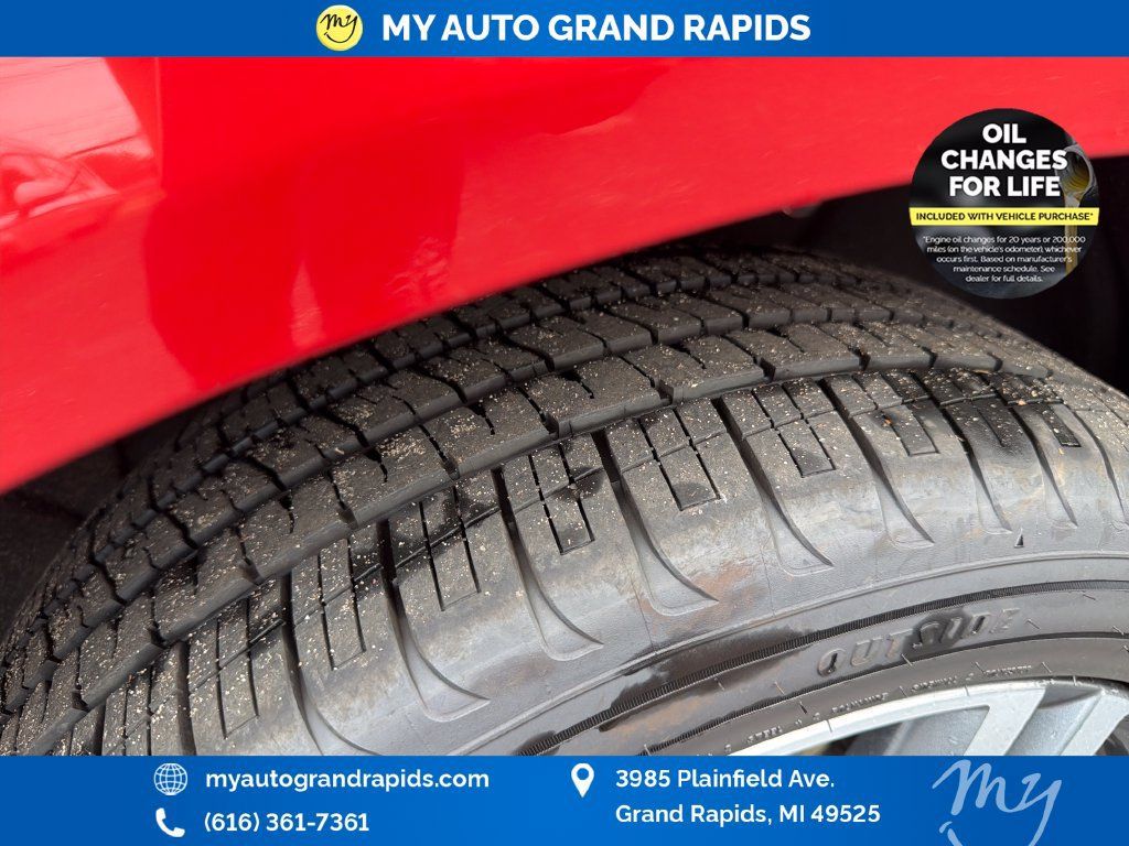 Used 2019 Volvo XC60 T6 Momentum w/ Protection Package Premier AWD/4WD image 34