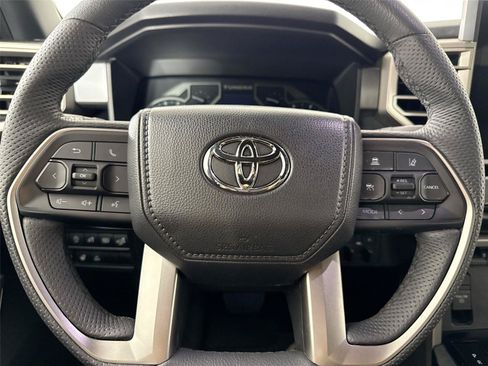 Certified 2025 Toyota Tundra SR5 w/ SR5 Premium Package AWD/4WD image 17