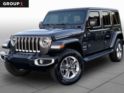 Used 2022 Jeep Wrangler Unlimited Sahara w/ LED Lighting Group AWD/4WD image 1