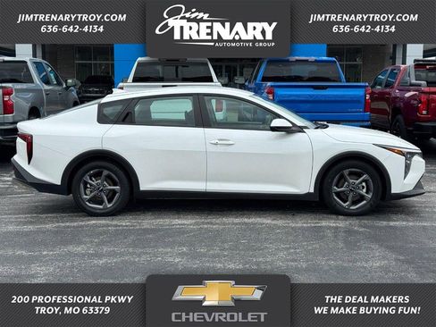 Used 2025 Kia K4 FWD image 1