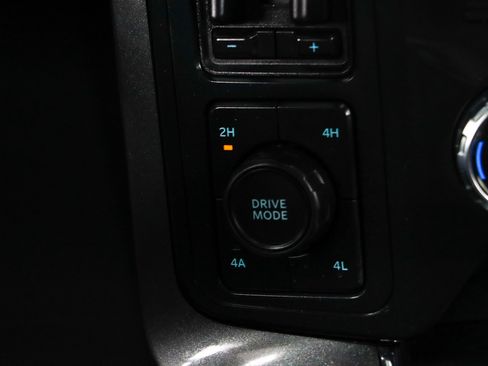 Used 2023 Ford F150 Lariat w/ Equipment Group 502A High AWD/4WD image 22