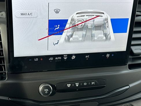 New 2026 Ford Transit 250 148 Medium Roof image 18