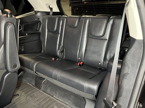 Used 2023 Subaru Ascent Limited w/ Technology Package image 17