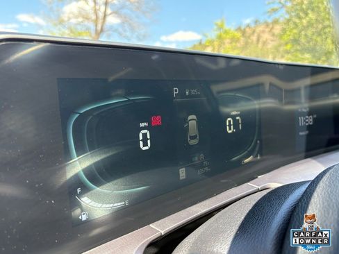 Certified 2025 Kia Telluride S AWD/4WD image 18