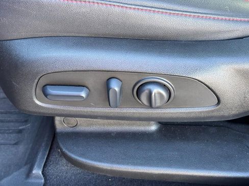 Used 2022 Chevrolet Blazer RS w/ Enhanced Convenience Package AWD/4WD image 15