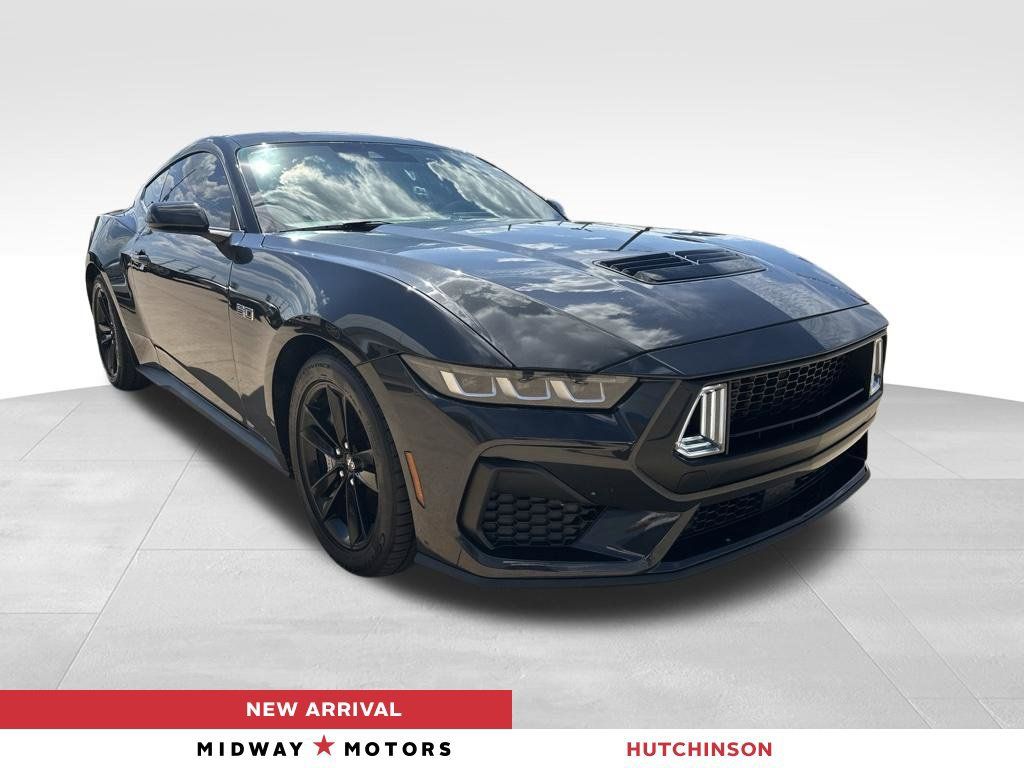 Used 2024 Ford Mustang GT RWD image 1