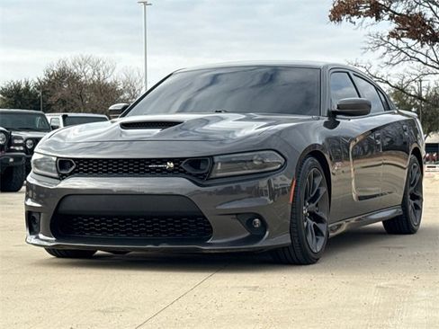 Used 2022 Dodge Charger Scat Pack image 3