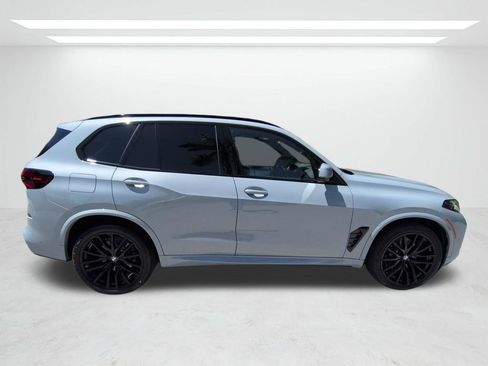 New 2026 BMW X5 xDrive40i w/ M Sport Package AWD/4WD image 3