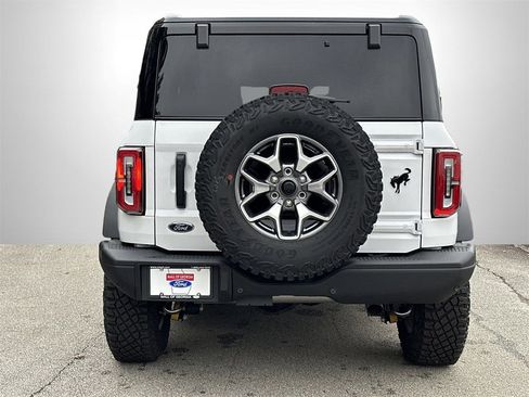 New 2025 Ford Bronco Badlands image 26