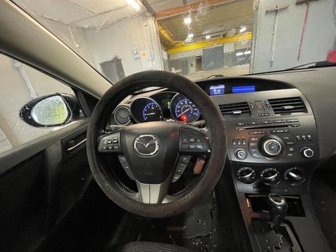 Used 2012 MAZDA MAZDA3 i Touring image 33