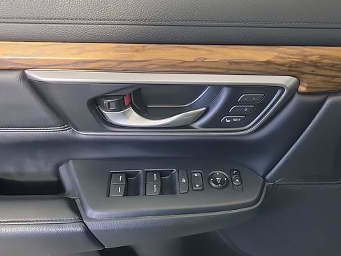 Certified 2018 Honda CR-V EX-L image 33
