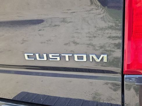 Used 2023 Chevrolet Silverado 1500 Custom AWD/4WD image 31