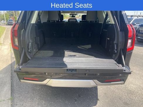 Used 2025 Ford Expedition Max Platinum AWD/4WD image 13