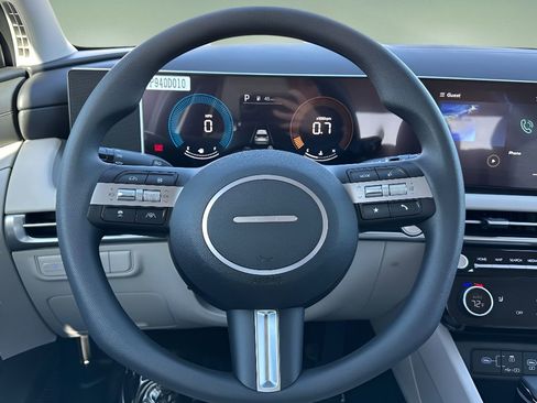 Used 2025 Hyundai Tucson SEL image 12