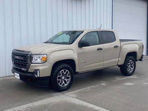 Used 2022 GMC Canyon AT4 w/ Trailering Package AWD/4WD image 1