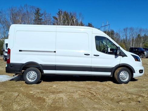 New 2026 Ford Transit 250 148 Medium Roof Extended AWD image 4
