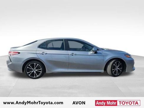 Used 2020 Toyota Camry SE w/ Convenience Package image 7