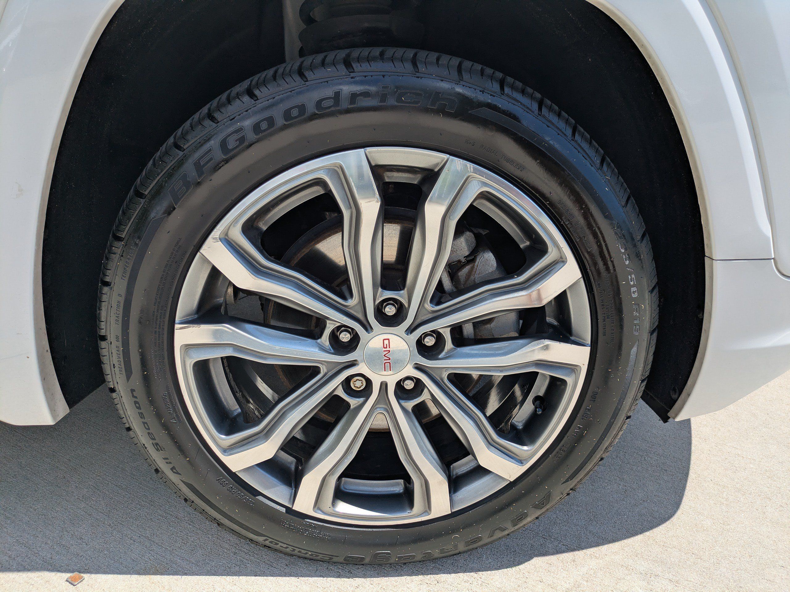 Used 2018 GMC Terrain Denali AWD/4WD image 9