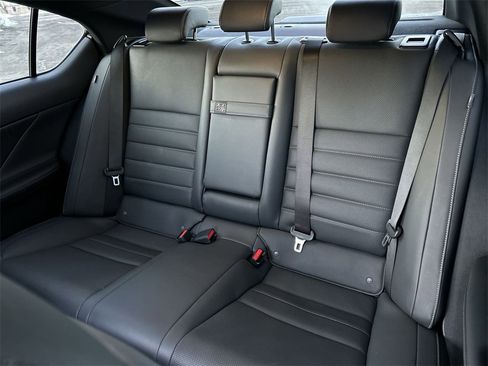 Used 2023 Lexus IS 350 F Sport w/ Memory Package image 23